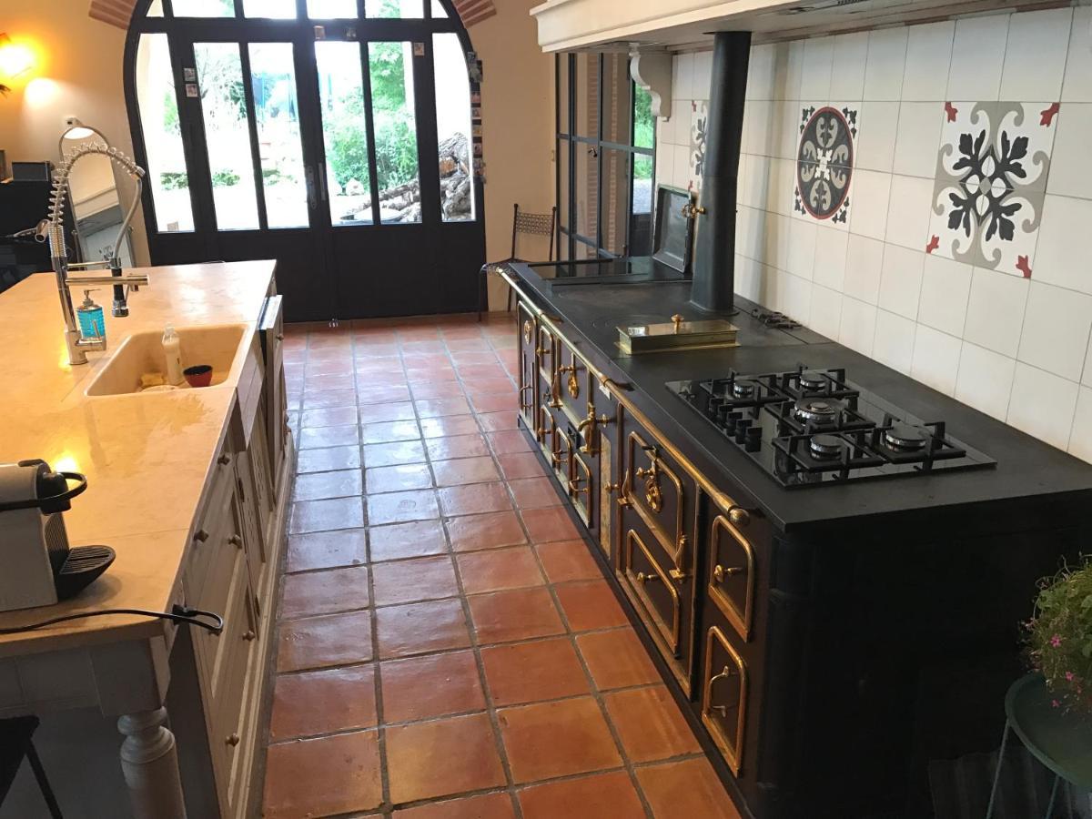 Bed and Breakfast Domaine Les Castans Saint-Thibéry Zewnętrze zdjęcie